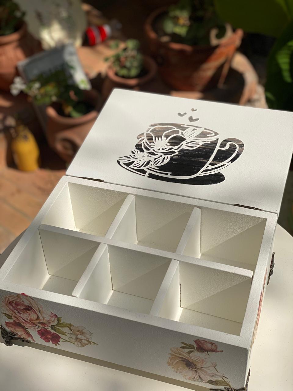 (tea box )اوف وايت ورده نور