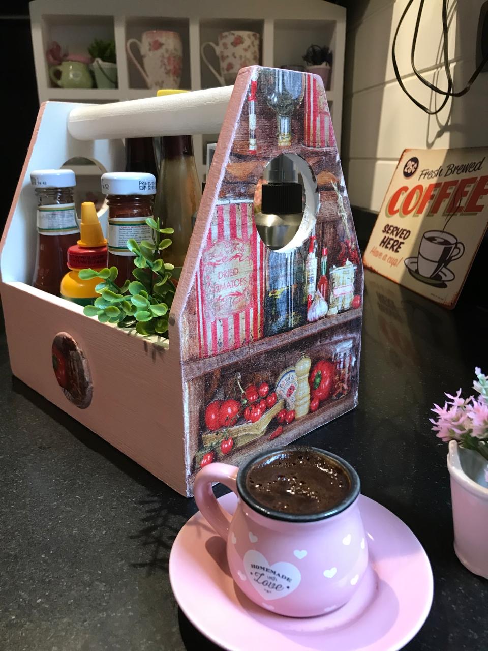 حامل كاتشب روز غامق ديزاين خضروات