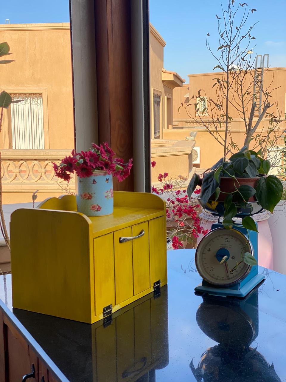 عياشه كونتري اصفر اورنج