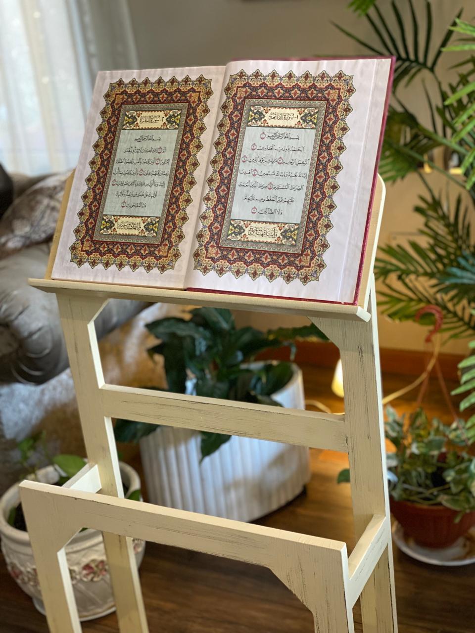 حامل سجاجيد صلاه (وقراءه )بيج متجرح كلمه حي علي الصلاه بني