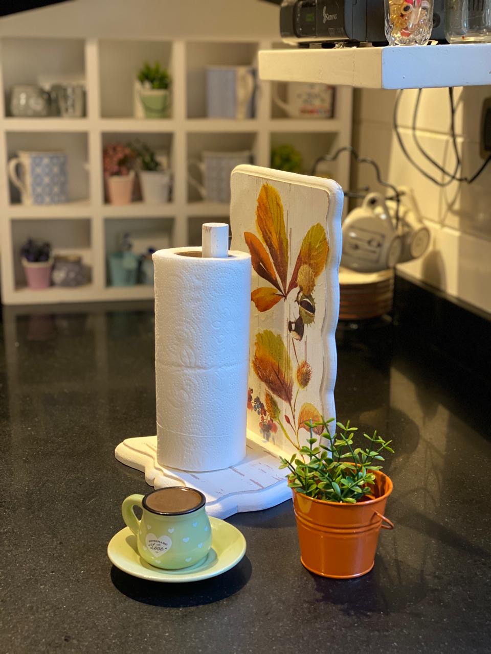 حامل مناديل مطبخ اوف وايت متجرح ورده الخريف