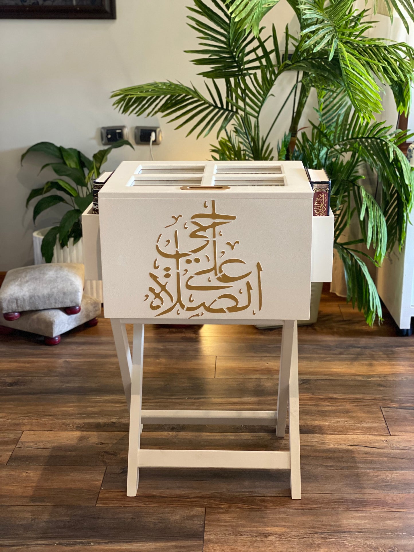 ترابيزه مصاحف وسجاجيد صلاه واسدالات بيج كلمه حي علي الصلاه بالدهبي