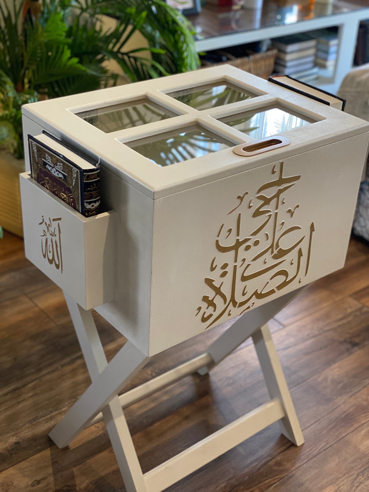 ترابيزه مصاحف وسجاجيد صلاه واسدالات بيج كلمه حي علي الصلاه بالدهبي