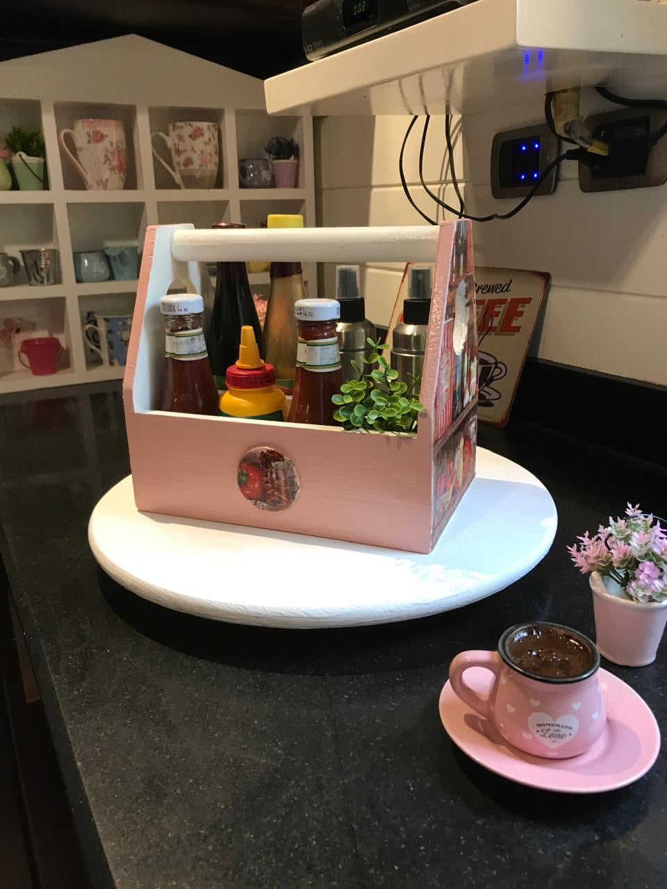 حامل كاتشب روز غامق ديزاين خضروات