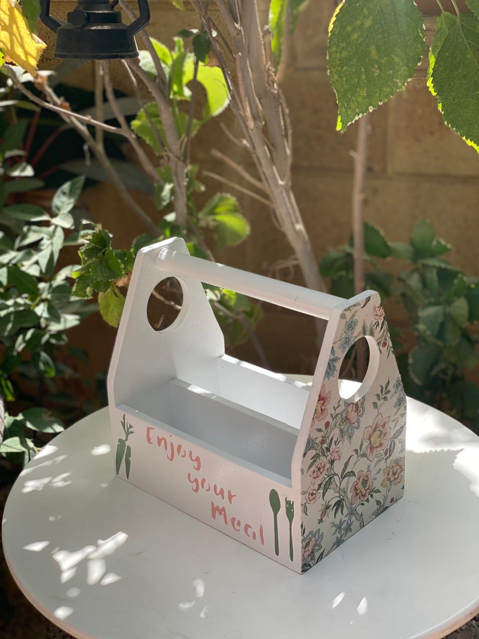 حامل كاتشب اوف وايت ورده روزالينا