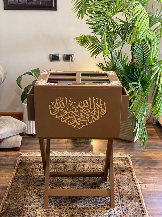 ترابيزه مصاحف واسدالات وسجاجيد صلاه بني شغل بارز دهبي