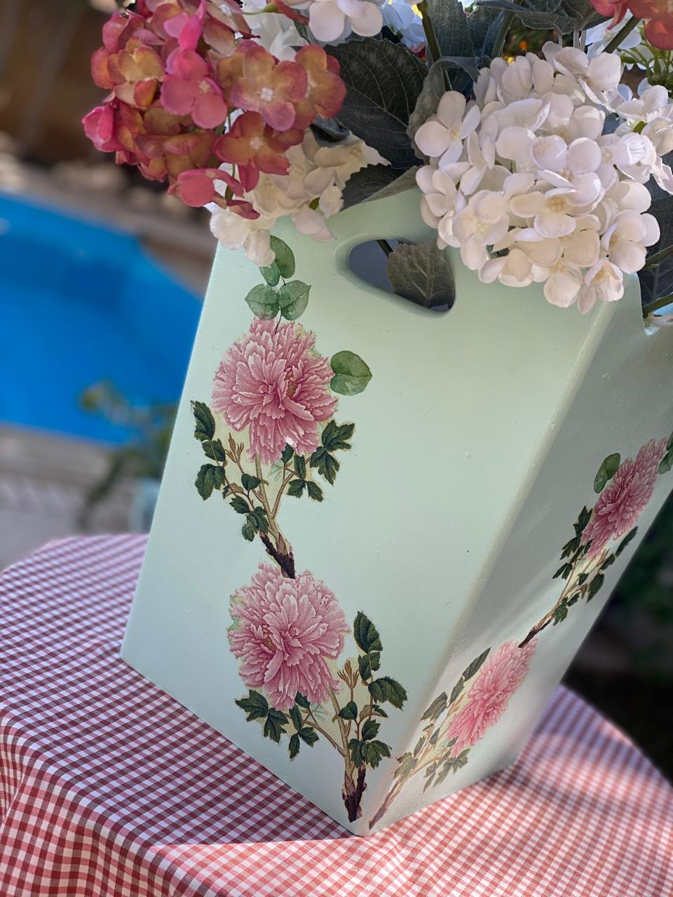 باسكت منت ورده ديما ( الورد الداخلي للتصوير )