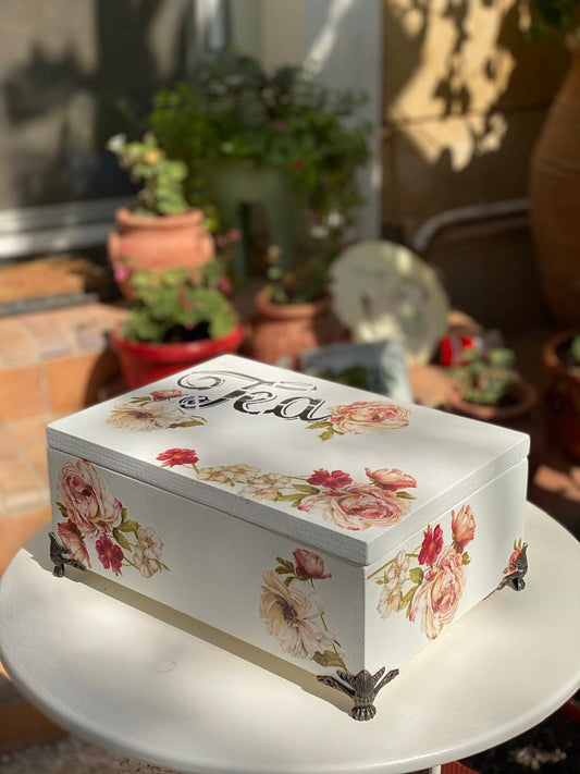 (tea box )اوف وايت ورده نور