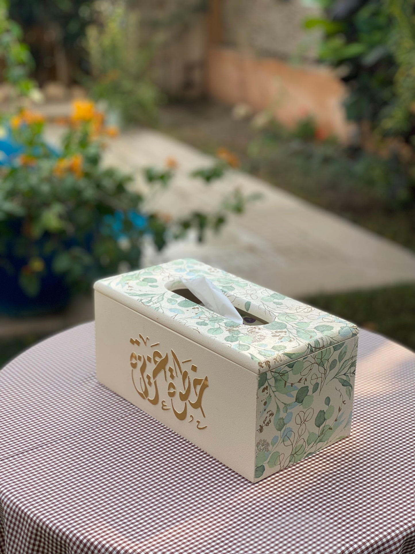 علبه مناديل بيج ورده همسه