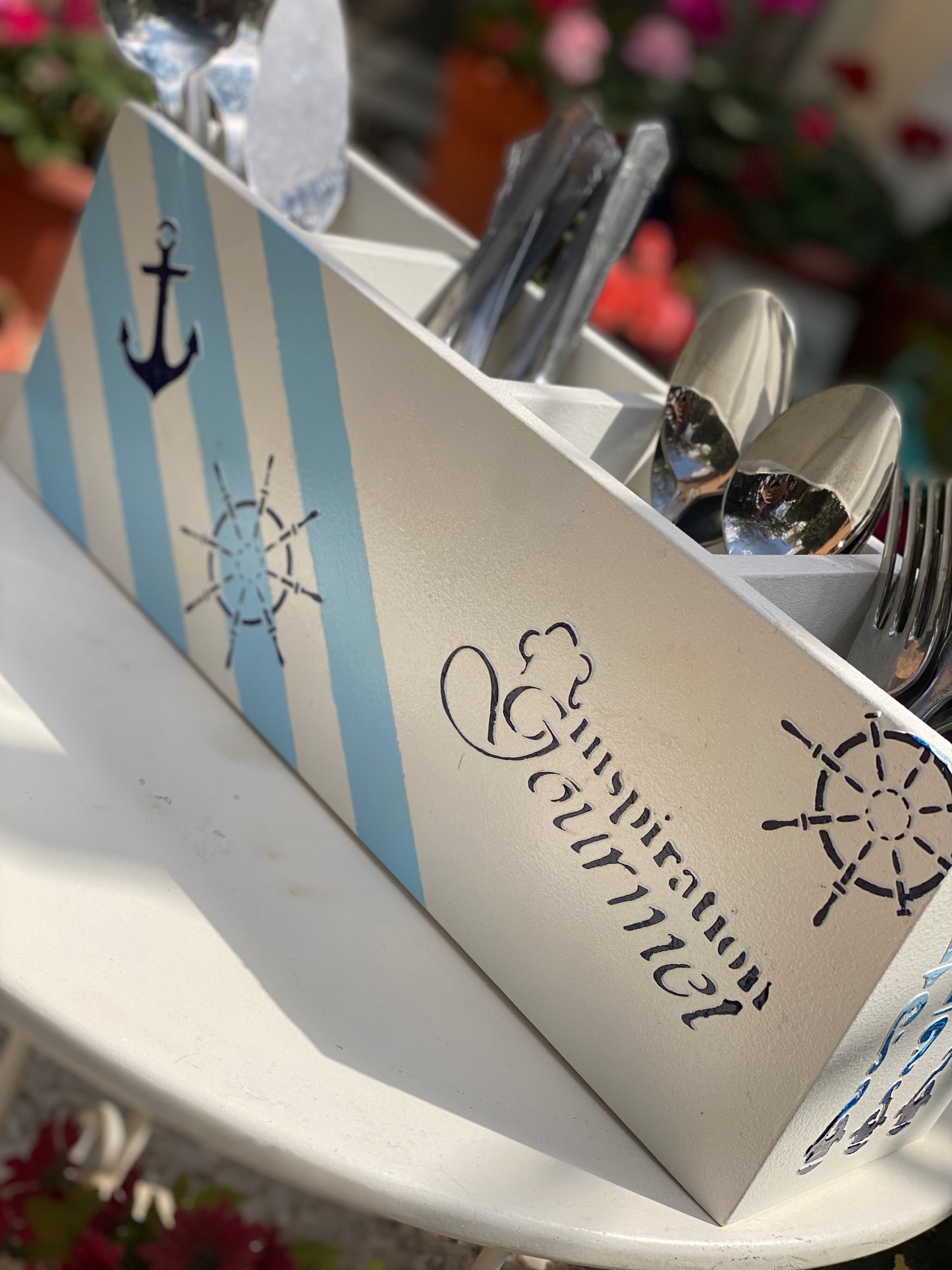 حامل شوك اوف وايت beach style